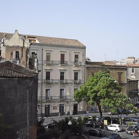 カターニア Barocco Al Centro Bed & Breakfast エクステリア 写真