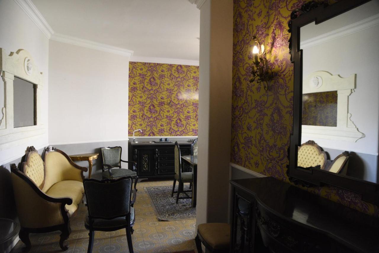 カターニア Barocco Al Centro Bed & Breakfast エクステリア 写真